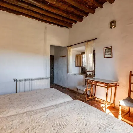 Lantställe Almazara De