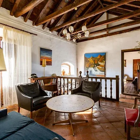 阿尔玛扎鲍林度假屋 Paulenca