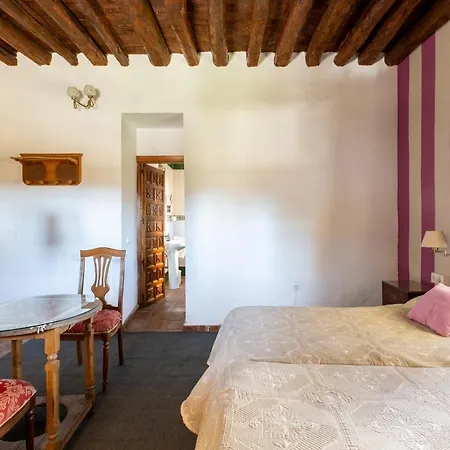 阿尔玛扎鲍林度假屋 乡村民宿 *